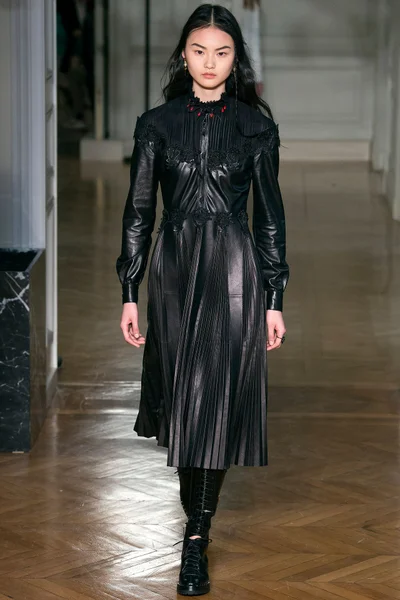 Look 42